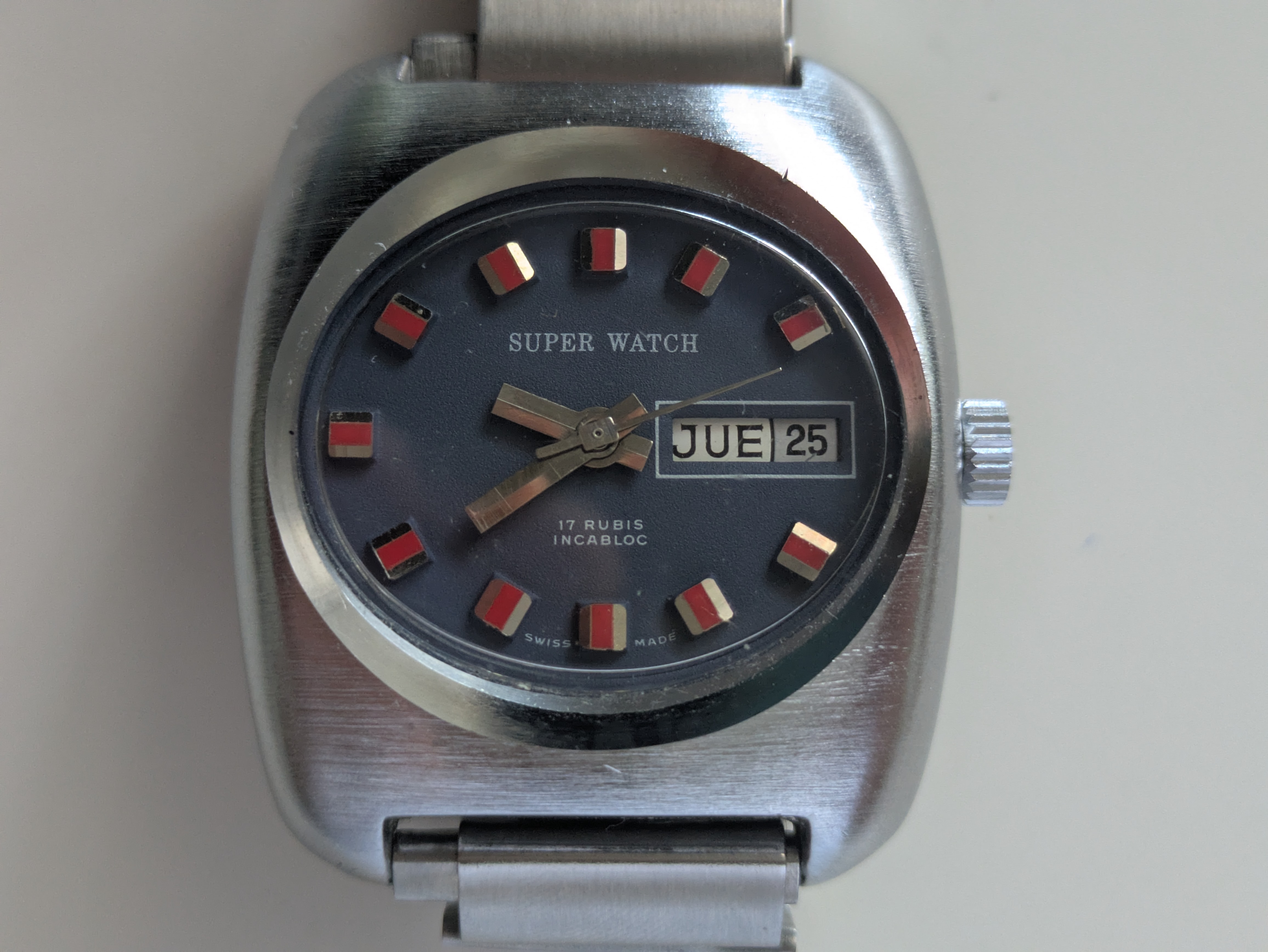 Super Watch — 